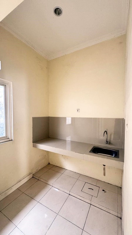 RUMAH BARU di Puri Surya Jaya Valencia Icon Sidoarjo, Lingkungan Asri & Nyaman - LM -