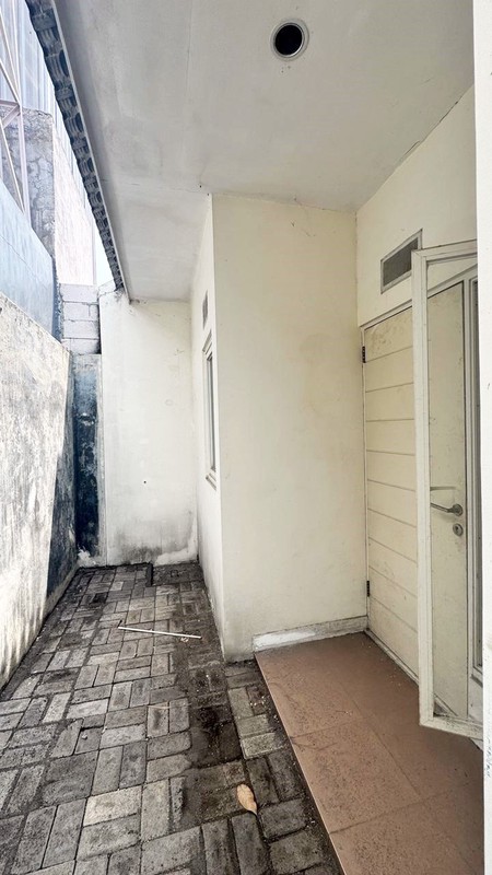 RUMAH BARU di Puri Surya Jaya Valencia Icon Sidoarjo, Lingkungan Asri & Nyaman - LM -