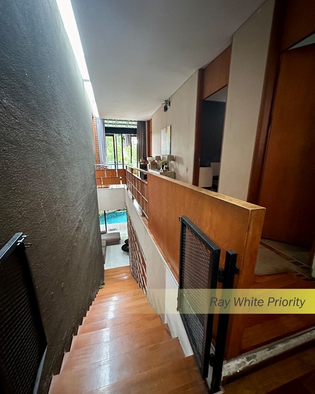 ARTISTIC ELEGANCE, LEXURY AND MODERN HOUSE, BINTARO SEKTOR 9, TANGERANG SELATAN