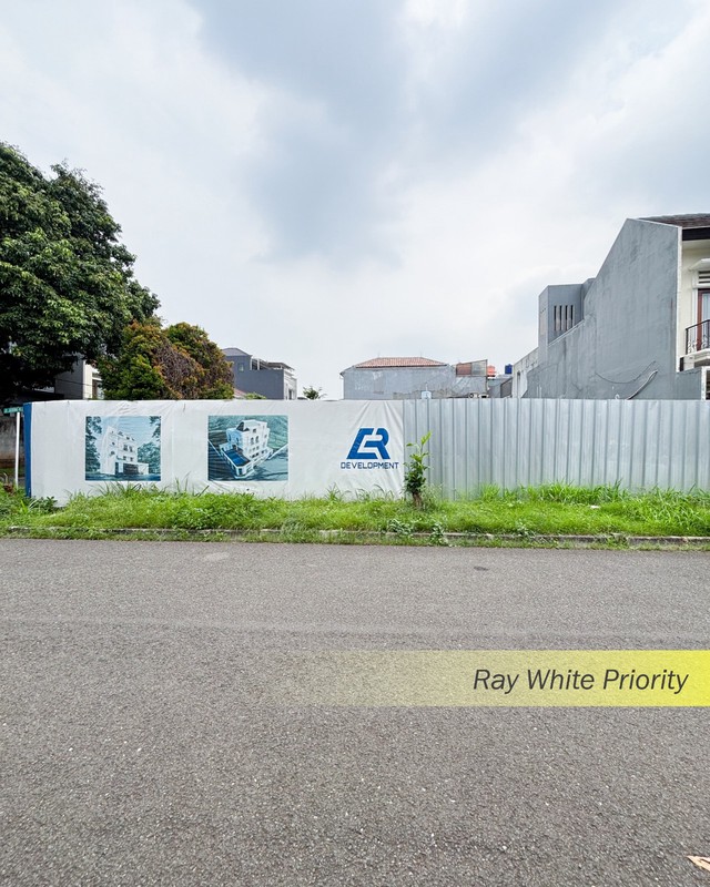 KAVLING SIAP BANGUN DENGAN POSISI HOEK PRIME LOCATION DI PONDOK INDAH, JAKARTA SELATAN