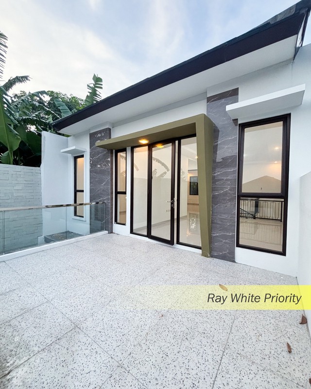 Brand New Minimalis Modern Dalam Cluster Siap Huni Di Bintaro, Tangerang Selatan