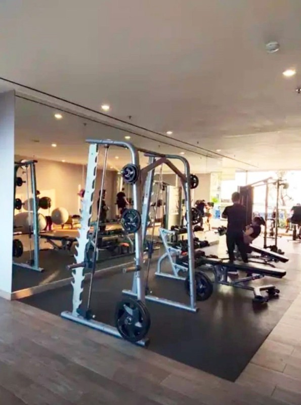 Apartemen BENSON PAKUWON MALL Lantai 27 Surabaya Barat, View Pool & City - LM -