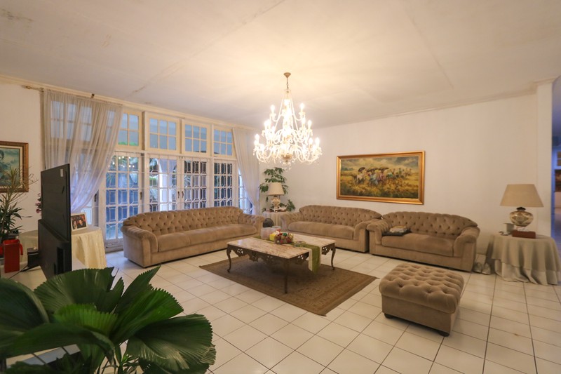 Rumah Mewah & Luas di Kawasan Andara Cilandak dekat Pondok Indah