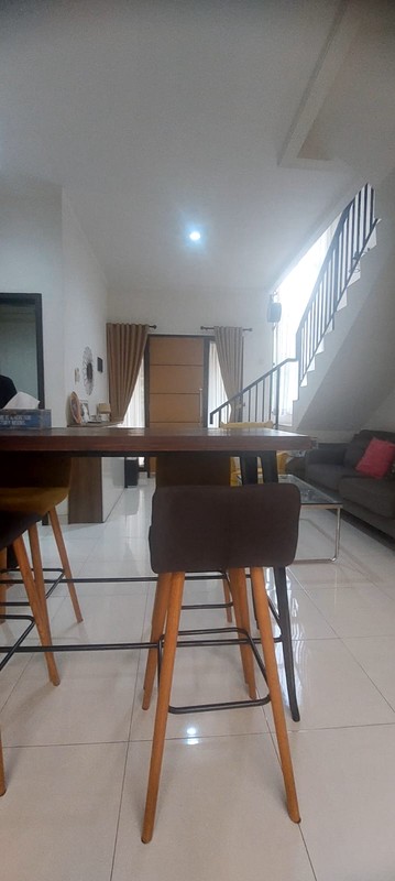 Rumah 2 Lantai, dalam Cluster, kemanan 24 Jam di Bintaro Sektor 9