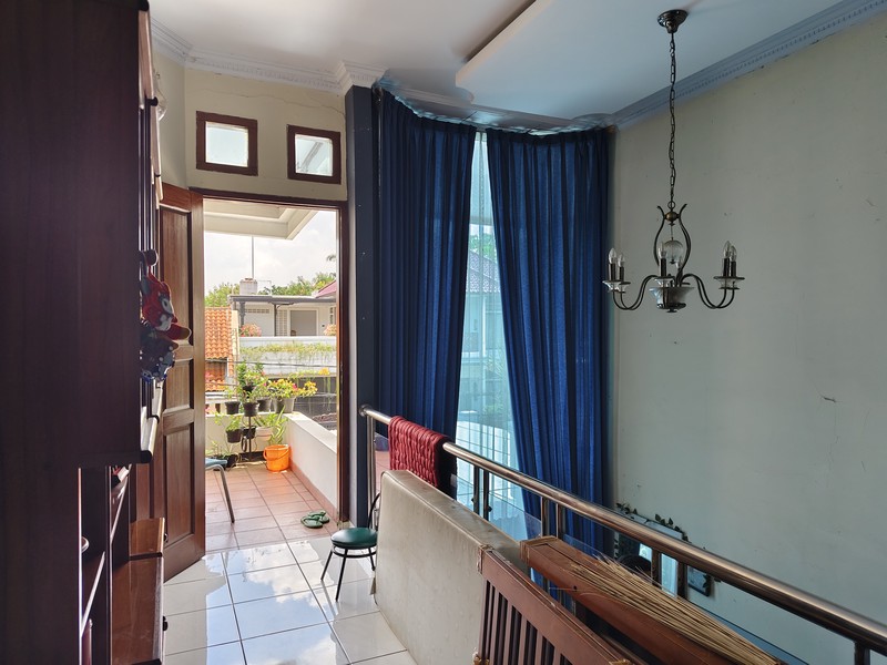 Turun Harga, Masih Nego, Rumah Besar di Perumahan Bukit Permai Cibubur, Jakarta Timur