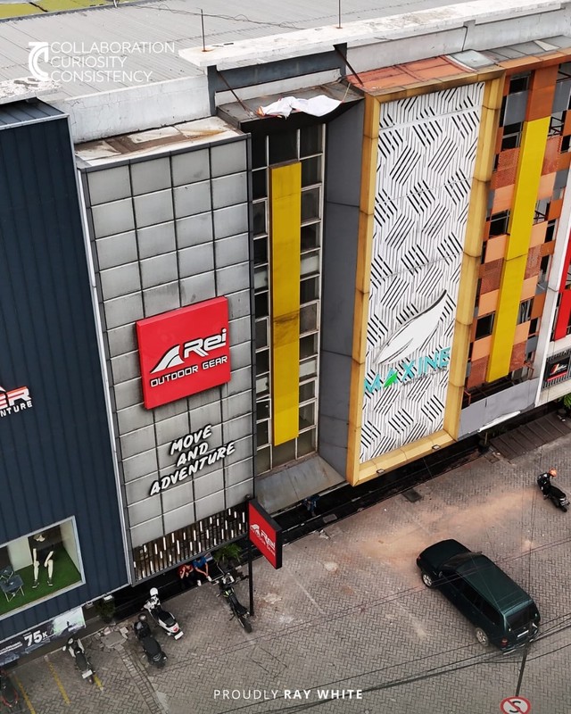 Sewa Dijual Ruko 4 Lantai di Raya Mastrip Wiyung Surabaya - Lokasi Strategis Dekat Tol Gunung Sari dan Area Komersil