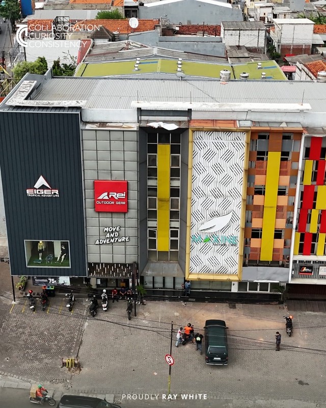 Sewa Dijual Ruko 4 Lantai di Raya Mastrip Wiyung Surabaya - Lokasi Strategis Dekat Tol Gunung Sari dan Area Komersil