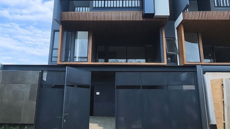 Brand New House Modern Area Kemang Dalam Timur