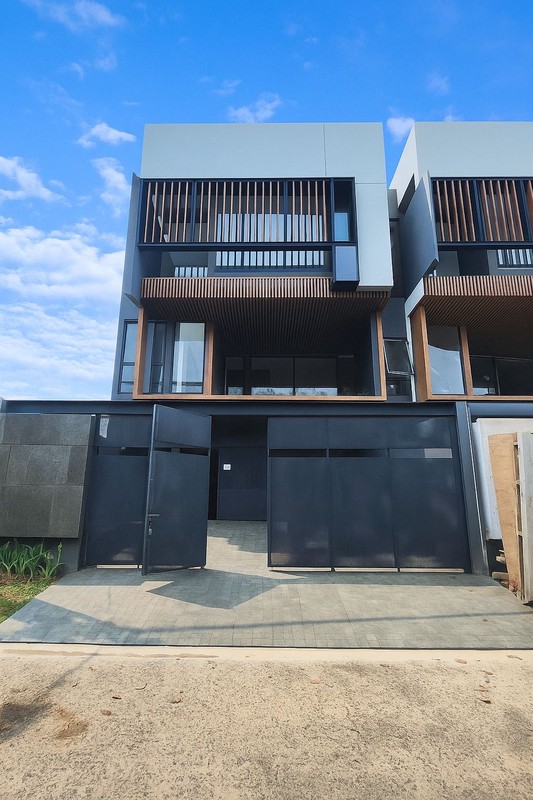 Brand New House Modern Area Kemang Dalam Timur