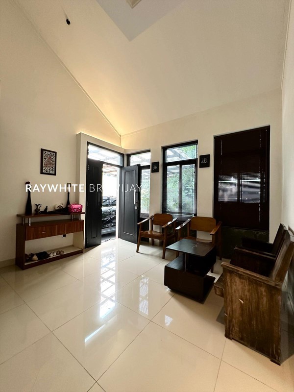 Rumah Siap Huni Dalam Kompleks Bona Indah Lebak Bulus