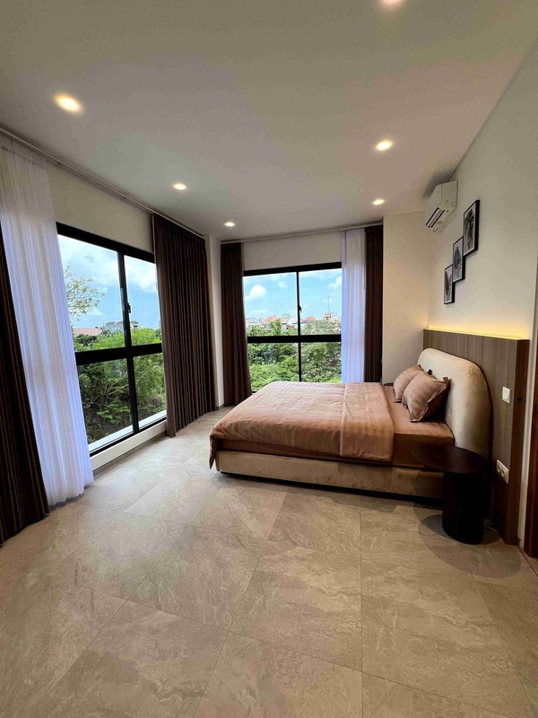 For Sale Luxury Fully-Furnished Villa in Jimbaran, Bali