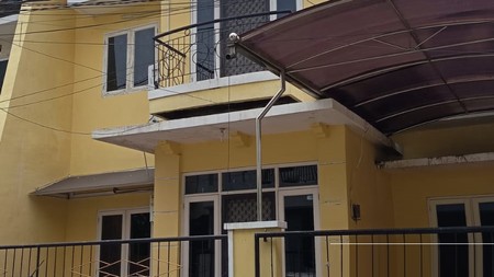 Dijual Rumah 2 lantai di Lebak Indah Mas Surabaya