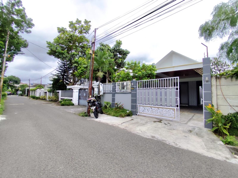 Rumah Luas di Muja Muju Umbulharjo, Dekat RS Happy Land & Komplek TNI AL