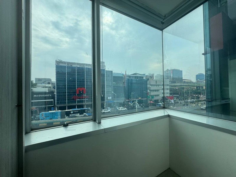 Office Space di Lokasi Premium Jakarta Selatan Harga Termurah Dekat MRT