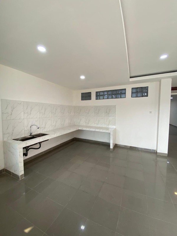 Rumah 3 Lantai Strategis Bebas Banjir Bojong Rawalumbu Kota Bekasi