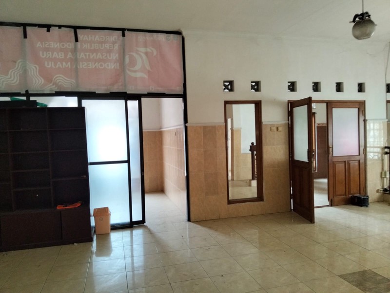 Disewakan Ruko Besar 2 Lantai di Baturetno, Bantul , Cocok untuk Klinik/Kantor