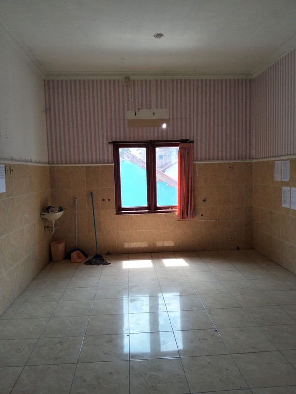 Disewakan Ruko Besar 2 Lantai di Baturetno, Bantul , Cocok untuk Klinik/Kantor