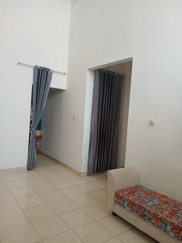 Rumah 2 Lantai Siap Huni dengan Hunian Nyaman dan Asri @Graha Bintaro