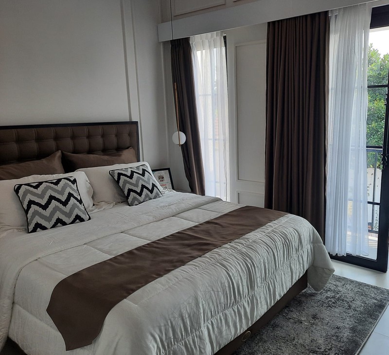 Rumah 2 Lantai - Asri dan Bergaya Modern di Tahomi Ville No. 10 - Cimanggis - Depok