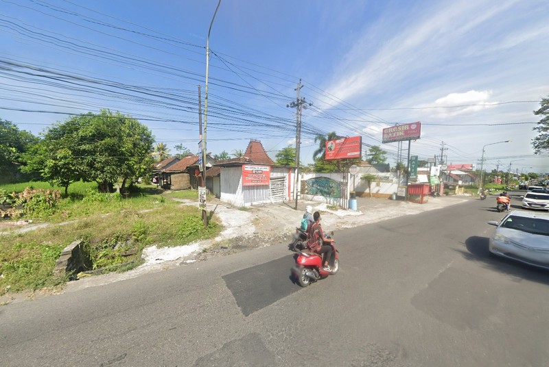 Tanah Komersial 2875 Meter Persegi di Jl. Kaliurang (KM 9), Sinduharjo, Ngaglik