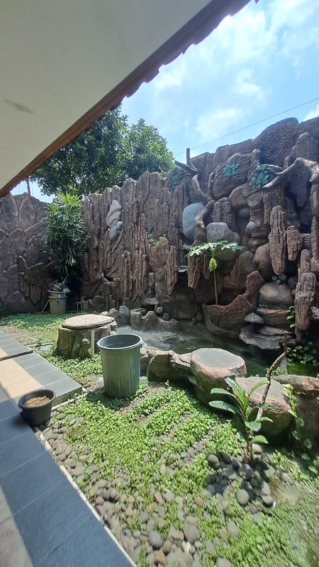 Rumah Luas Tanah 375 m2 di Jagakarsa - Lokasi Strategis