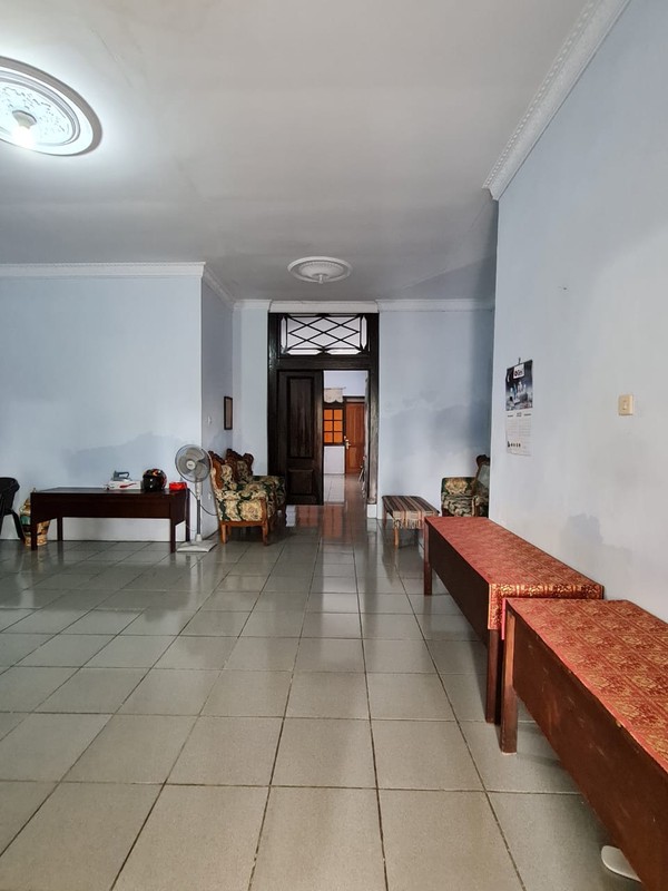 Rumah Bagus dengan Luas 2250 m2 dan Bangunan 700 m2 di Tegal, Jateng