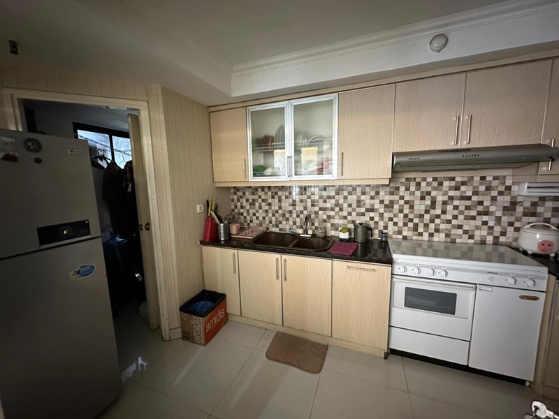 Dijual Cepat Apartemen Rasuna Tower 1 Luas 94m2, lokasi strategis di kawasan Kuningan - Rasuna Said, pusat bisnis dan gaya hidup Jakarta.