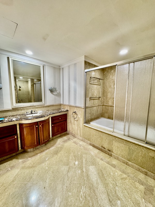 DIjual/Disewa Apartment di Area Sudirman (Area Strategis)