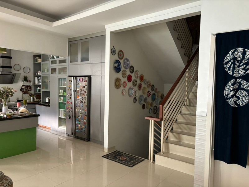 Rumah Mewah di Kebayoran Garden Bintaro Jaya - LT 254 m2 LB 300 m2, 4KT + 3KM, Hunian Nyaman untuk Keluarga Besar