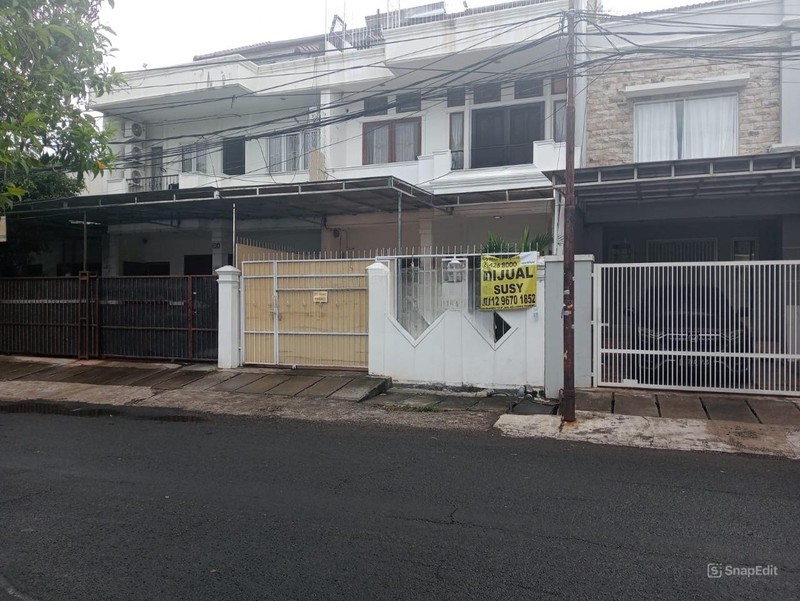 Rumah Hitung Tanah Area Cipete