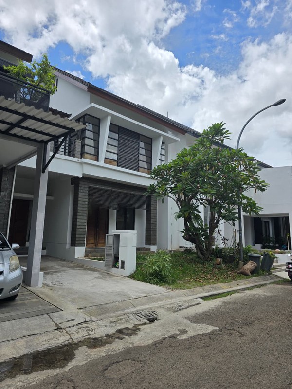 Rumah 2 Lantai Siap Huni dengan Hunian Nyaman dan Asri @Bintaro Sektor 9