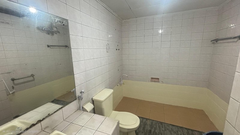 Rumah 2 Lantai Depan Taman di Tebet Utara Jakarta Selatan