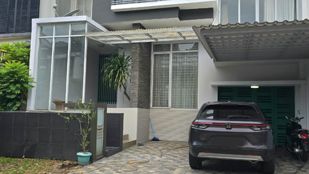 Rumah Modern Split Level Kebayoran Terrace Bintaro Sektor 7 Tangerang Selatan
