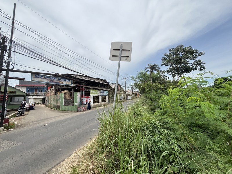 Lahan Komersial dan Industri  Luas 3.751m2 di Tapos Depok