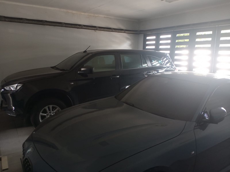 Rumah Mewah Strategis Dekat Pondok Indah