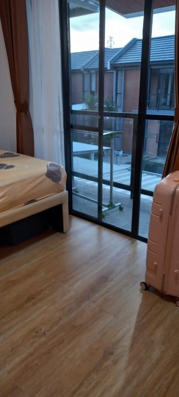 Dijual murah rumah modern di Cendana Peak Lippo Karawaci Tangerang