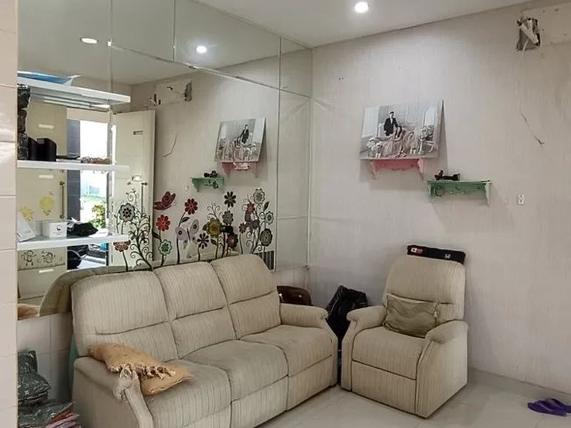 Rumah Dijual Malibu Beach Pakuwon City Mulyorejo Surabaya