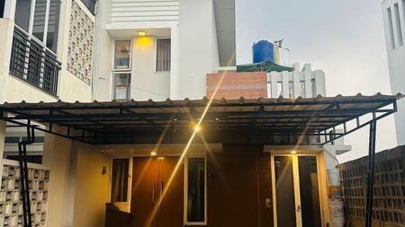 Cinere Blok L Rumah 3 Lantai Furnished Harga Murah Siap Huni
