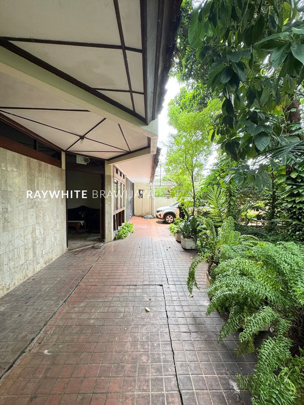 Rumah Dalam Lingkungan Elit Area Pondok Indah