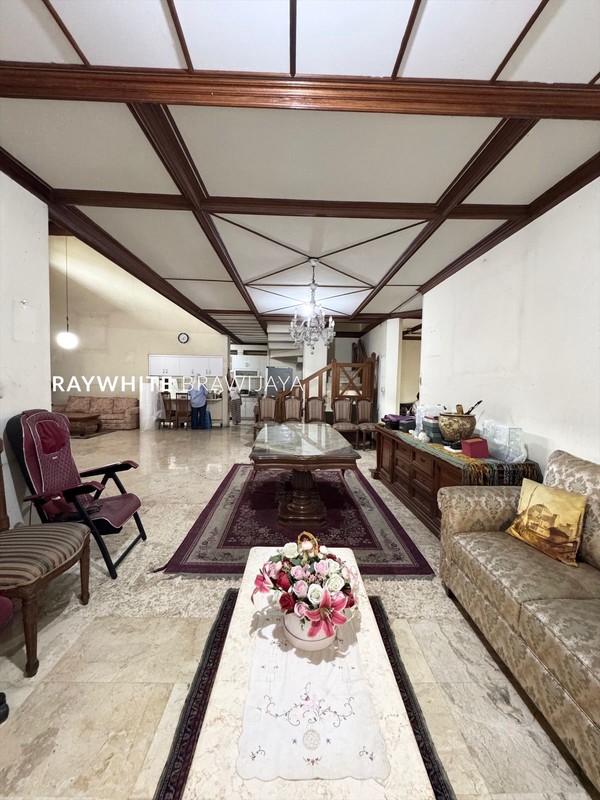 Rumah Dalam Lingkungan Elit Area Pondok Indah