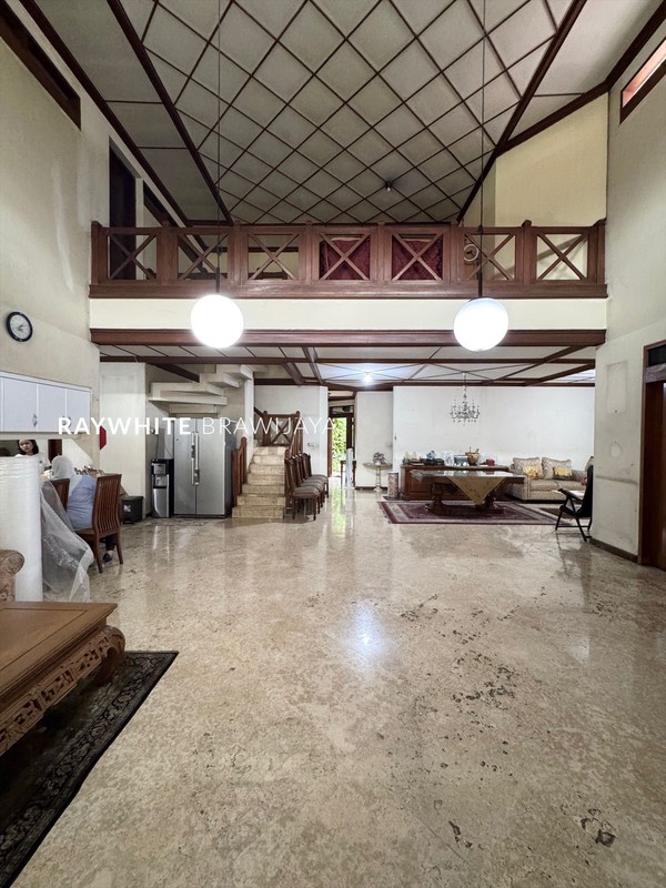 Rumah Dalam Lingkungan Elit Area Pondok Indah