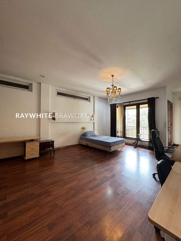 Rumah Dalam Lingkungan Elit Area Pondok Indah