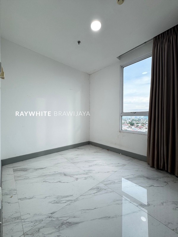 Apartment Essence Eminence Tower 2