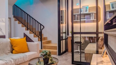 Rumah 3 Lantai The Astelia Bintaro Blok B6 di Jurangmangu - Pondok Aren - Tangerang Selatan