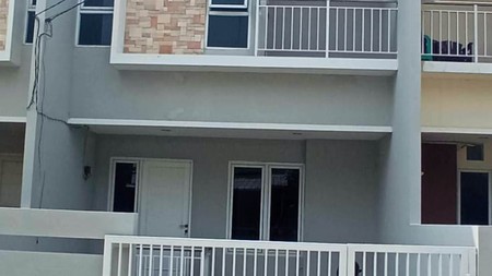 Rumah Lebar Jalan 3 Mobil Kelapa Gading