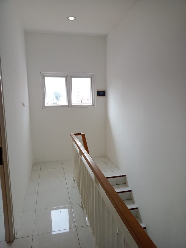 Rumah Lebar Jalan 3 Mobil Kelapa Gading