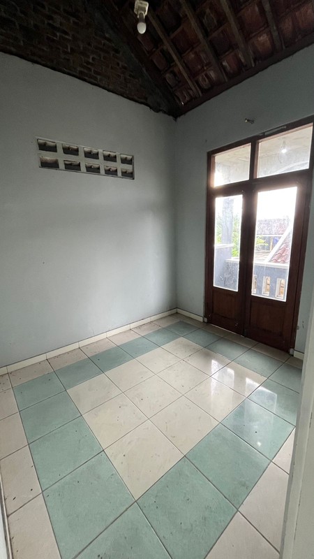 Rumah 2 Lantai Lt 514 Meter Persegi Lokasi Strategis Dekat Pasar Godean & Kampus