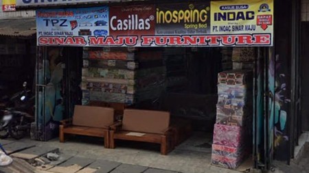 Ruko 2 Lantai Siap Pakai dan Lokasi Strategis Pinggir Jalan Raya @Ciputat