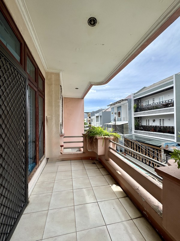 Dijual Rumah di Pluit Karang Jelita, Jakarta Utara