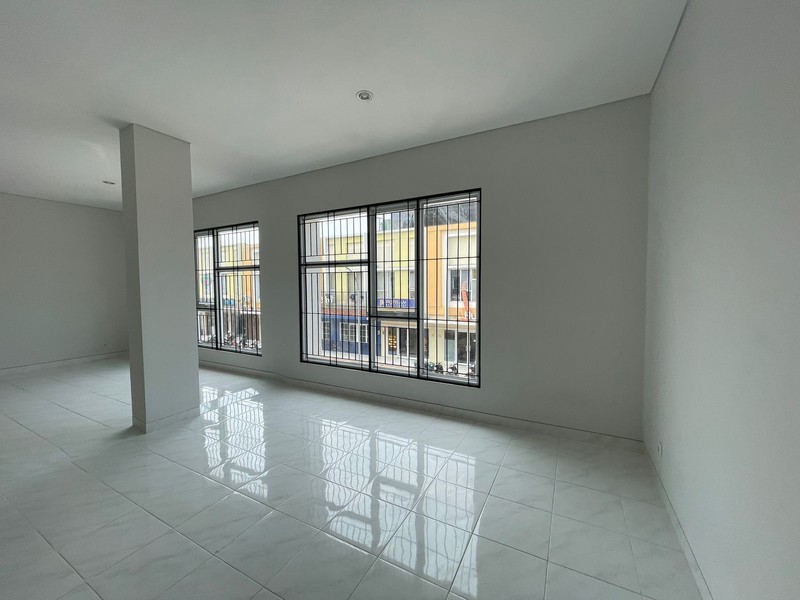 Ruko Gandeng 2 Unit Murah di Arcadia Grande Gading Serpong